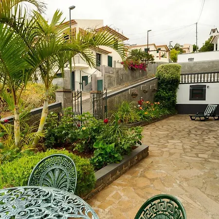 Charming Apartments In Funchal - Sao Goncalo *