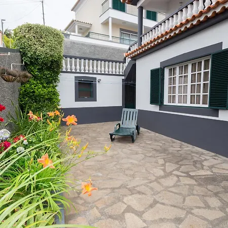 Charming Apartments In Funchal - Sao Goncalo Funchal (Madeira)