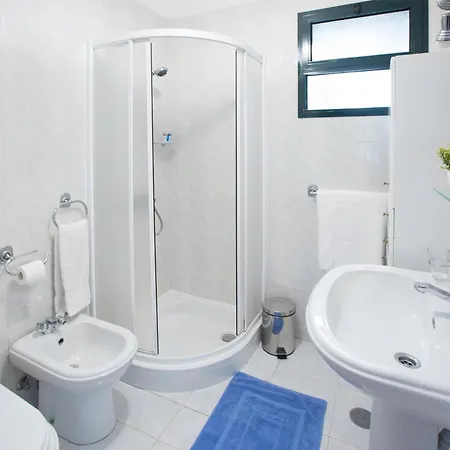 Charming In - Sao Goncalo Funchal