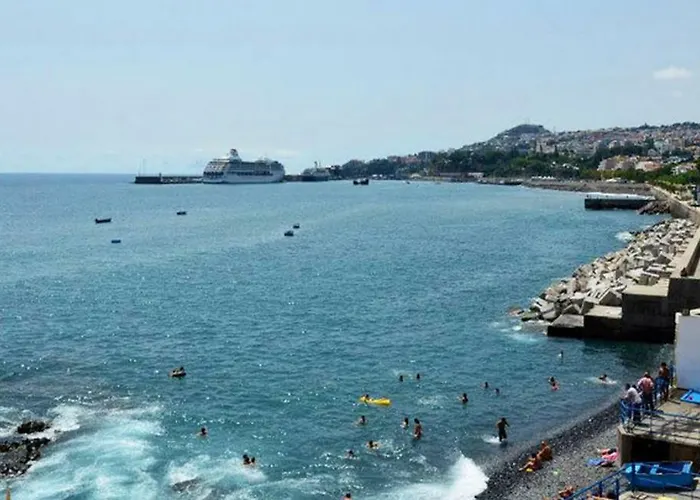 Charming Apartments In Funchal - Sao Goncalo Funchal (Madeira)