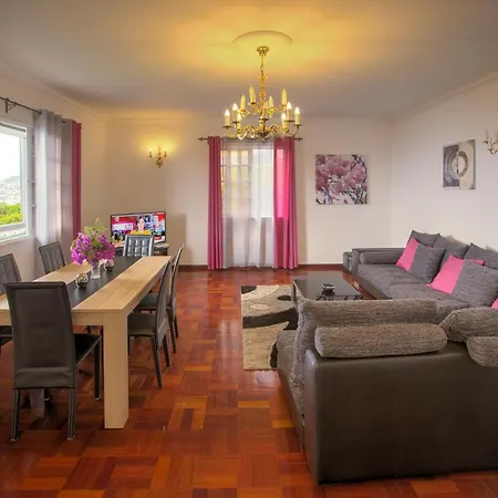 Charming Apartments In Funchal - Sao Goncalo *