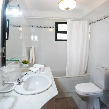Charming In - Sao Goncalo * Funchal (Madeira)